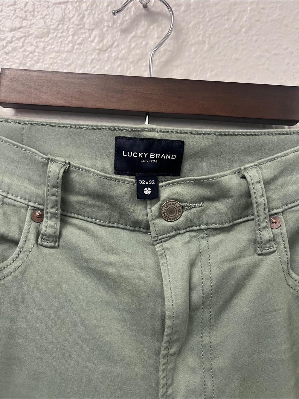 Lucky Brand 121 Green Straight Pants
#1155